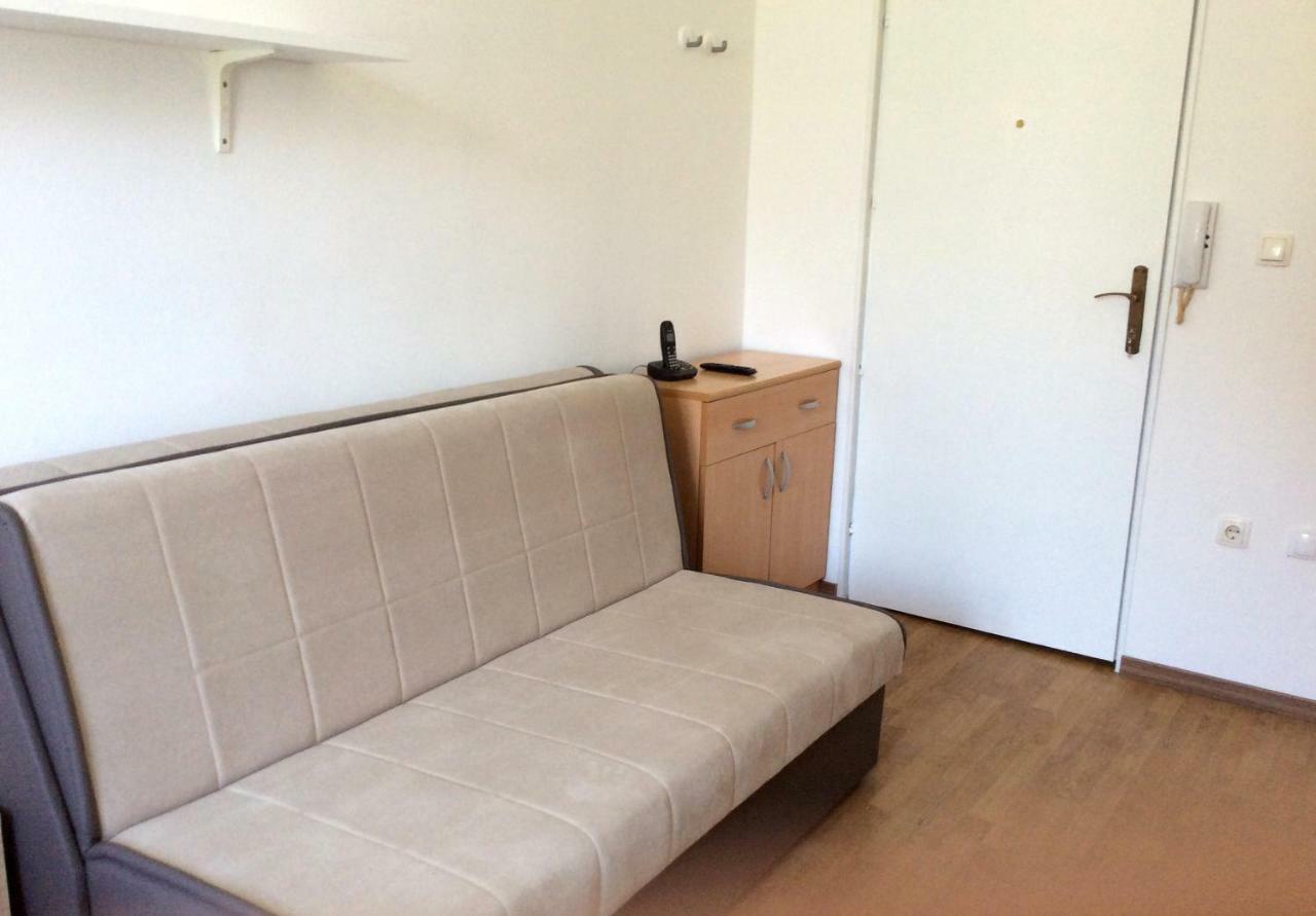 Studio Apartman Klara Apartment Рийека Екстериор снимка